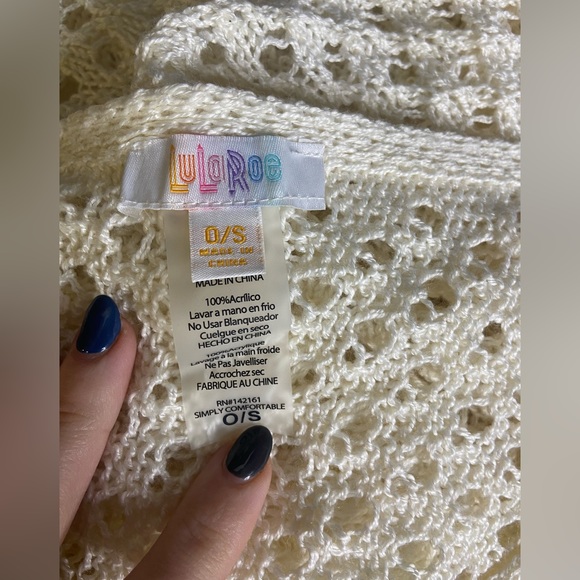 LuLaRoe one size Cream button up shawl- - Picture 5 of 5